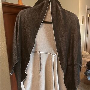 Lululemon Athletica Charcoal and Light Gray Poncho